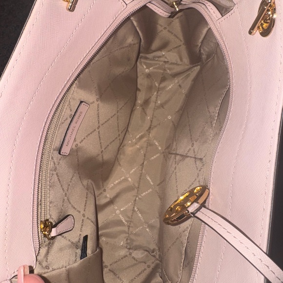 Michael Kors Pink Shoulder Bag with Gold Chain Straps - Picture 3 of 6